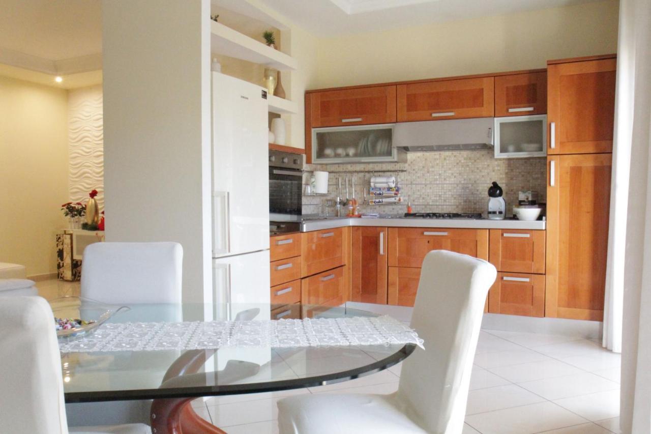 Casa Vacanza Supernova Salernes Extérieur photo