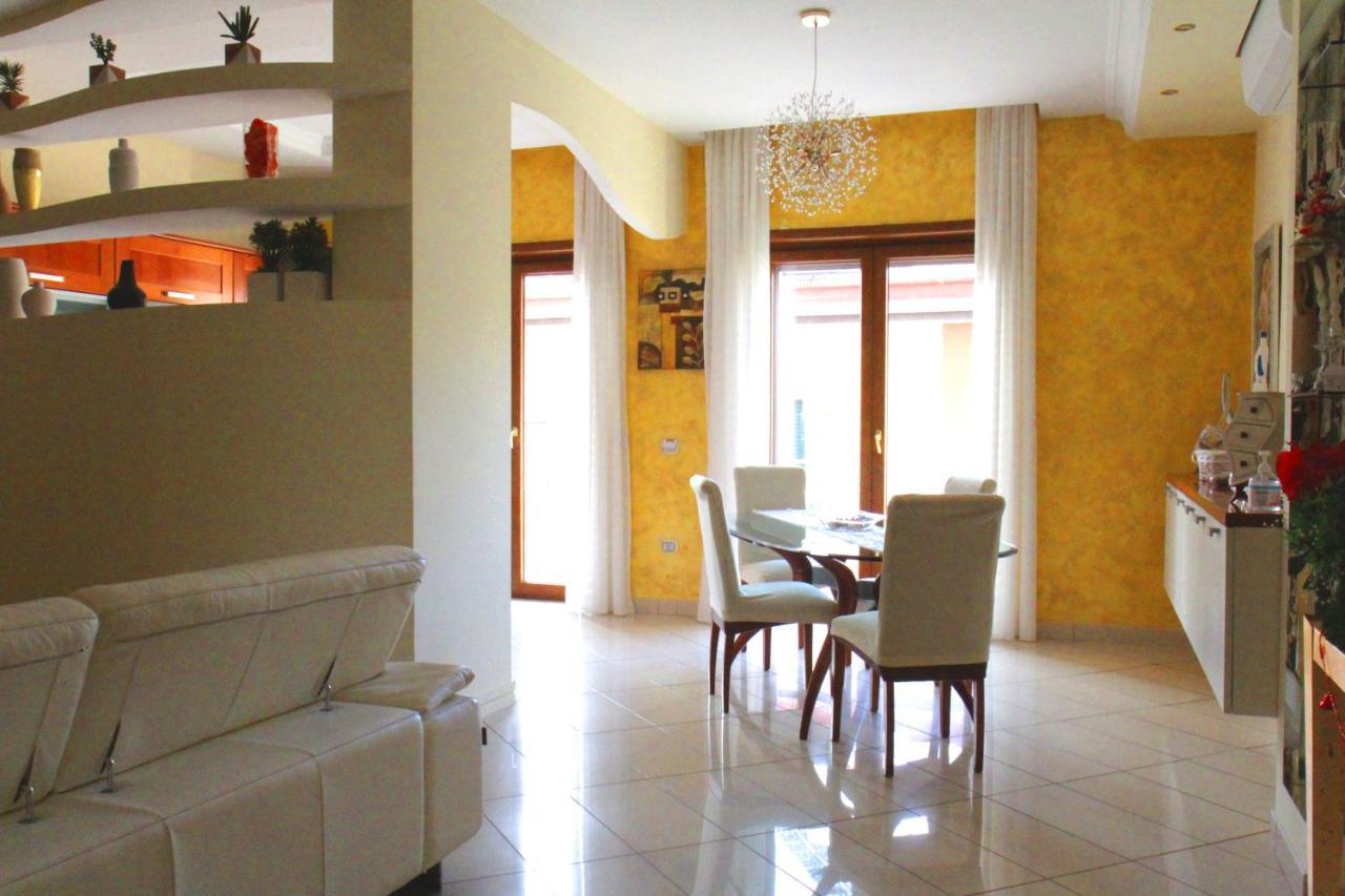 Casa Vacanza Supernova Salernes Extérieur photo