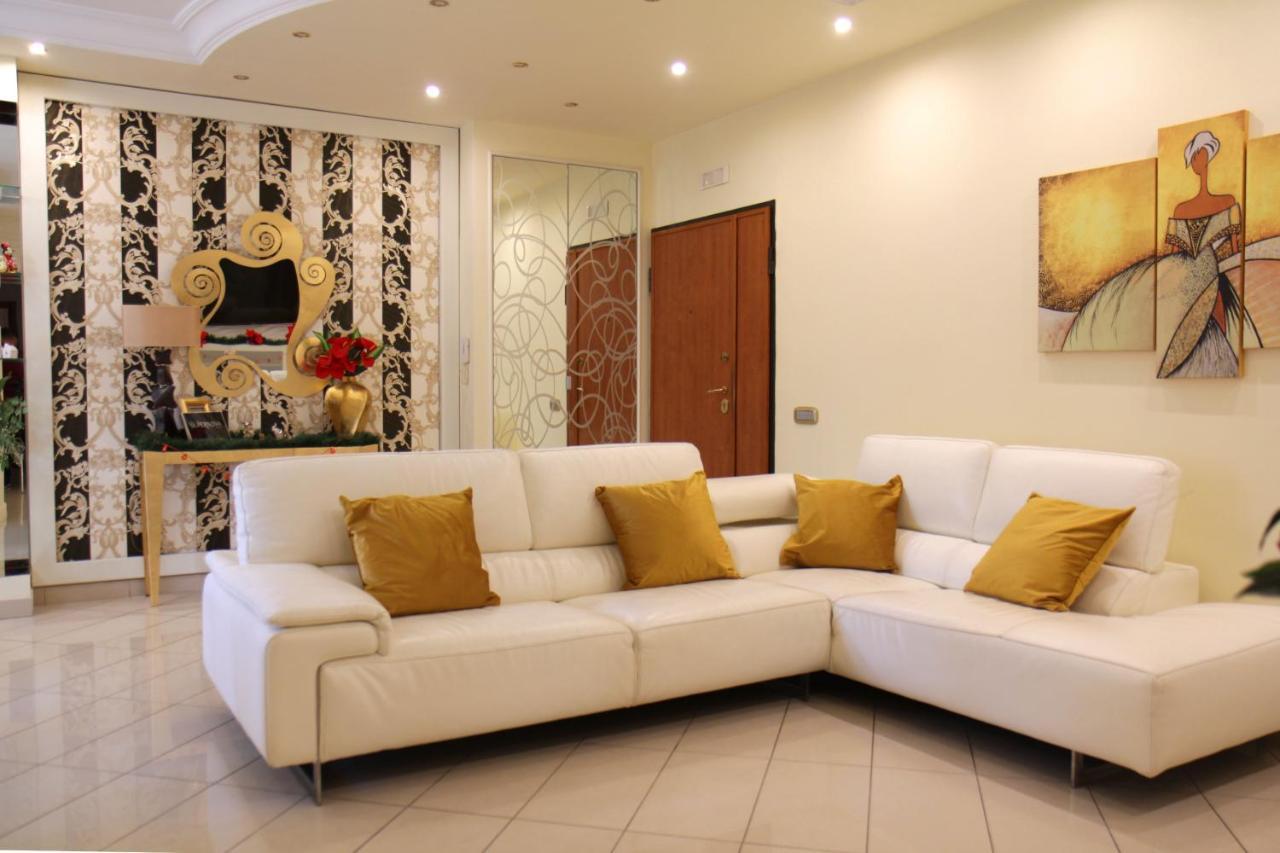 Casa Vacanza Supernova Salernes Extérieur photo