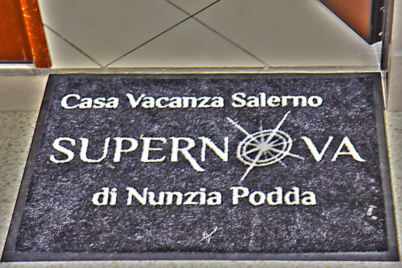 Casa Vacanza Supernova Salernes Extérieur photo
